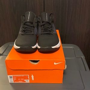 Nike black and white sneakers